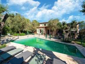 Spacious villa with garden near Grasse